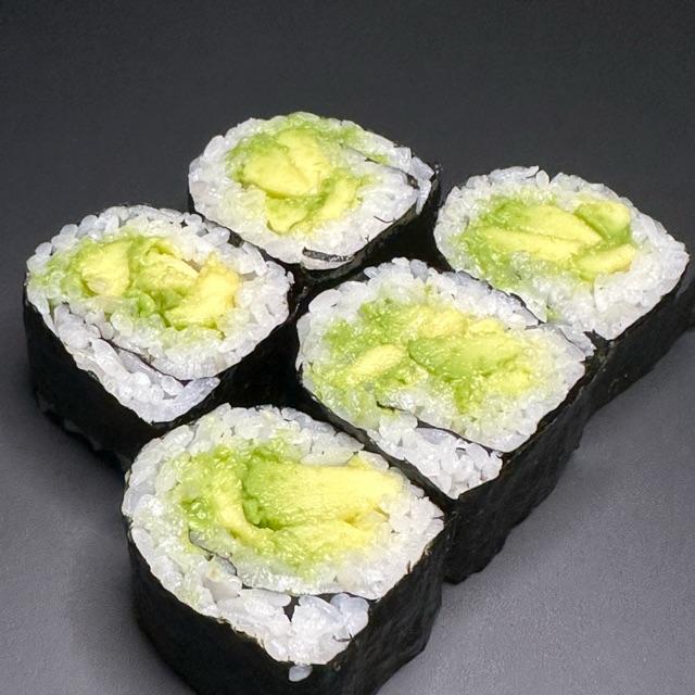 Avocado Roll 5pcs